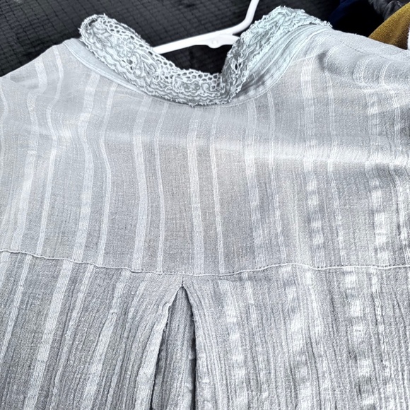 Free People Green Embroidered Top SZ SP - Picture 2 of 7